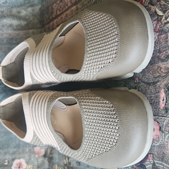 Clarks Trigenics Cutout Slip-On Tri Tone Comfort Flats Size 10 - Picture 8 of 13